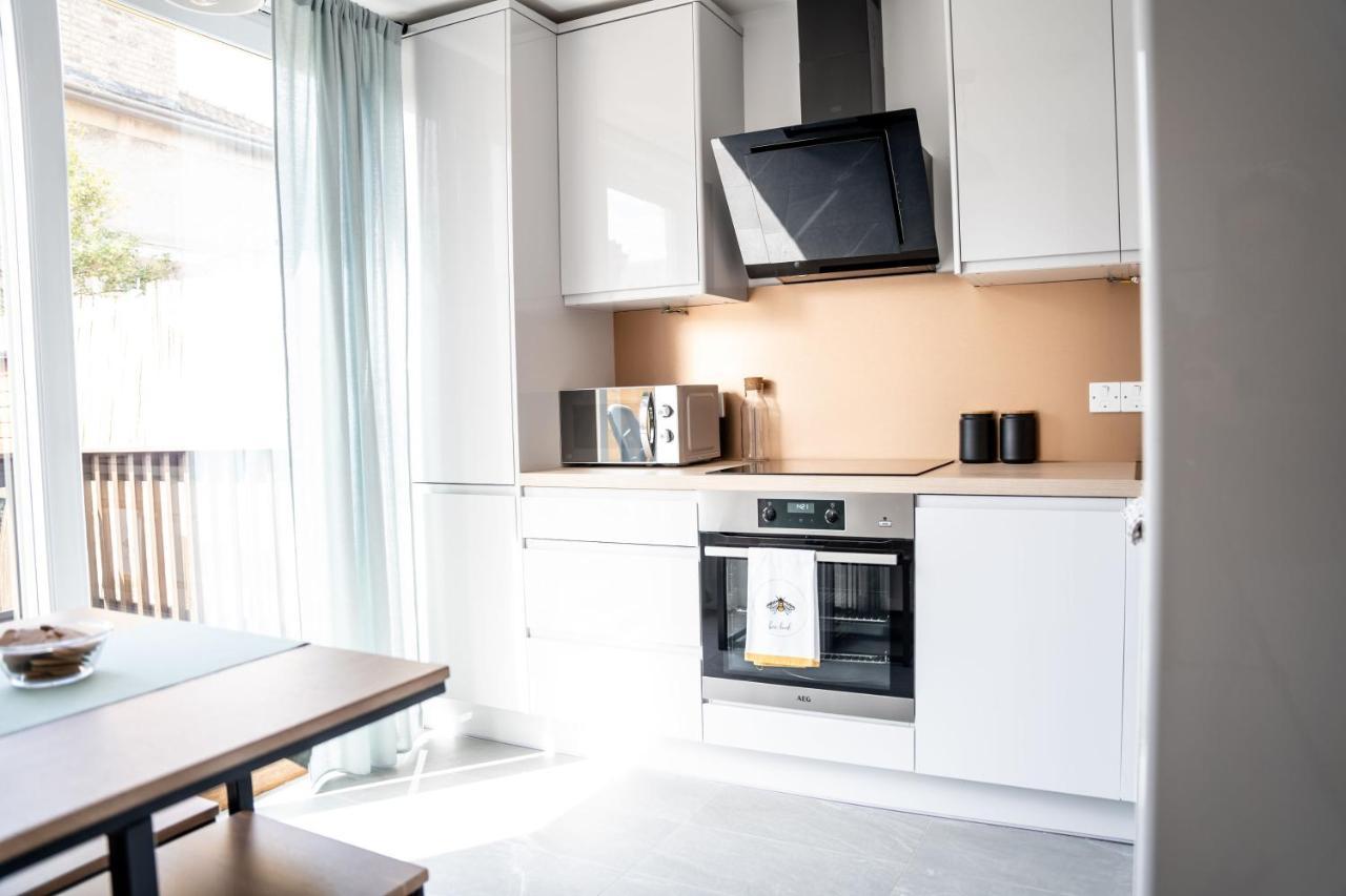 Luxurious Two Bedroom Apartment With Private Parking Perth Exteriör bild