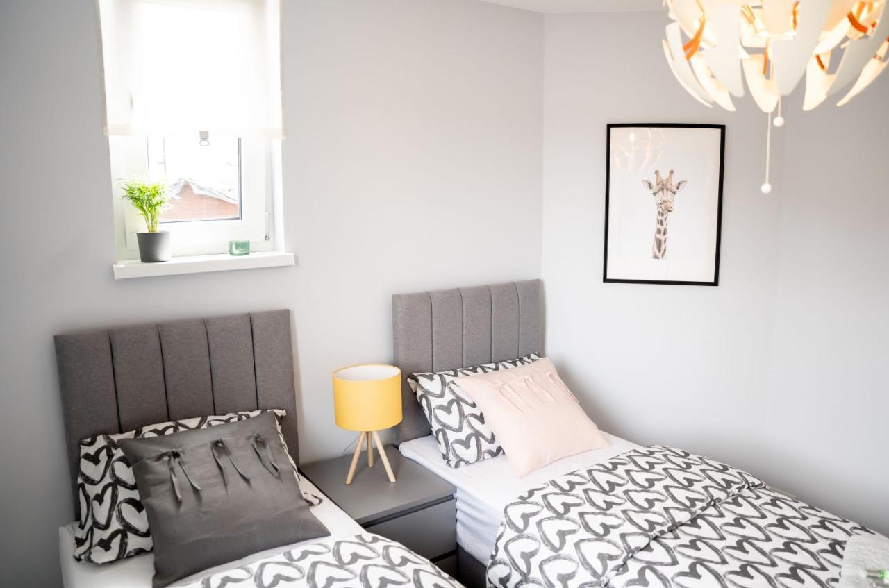 Luxurious Two Bedroom Apartment With Private Parking Perth Exteriör bild