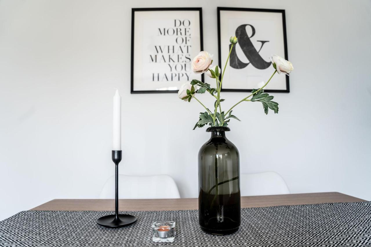 Luxurious Two Bedroom Apartment With Private Parking Perth Exteriör bild