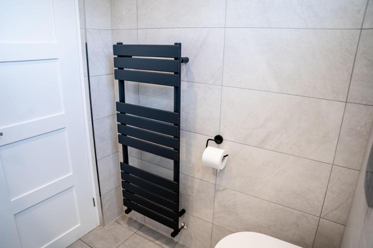 Luxurious Two Bedroom Apartment With Private Parking Perth Exteriör bild